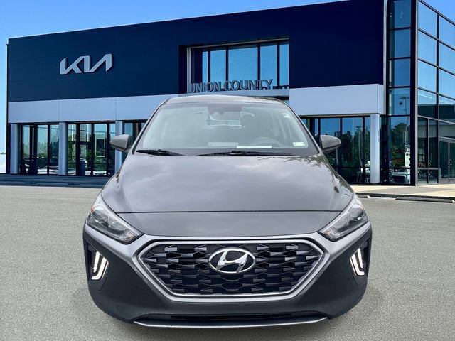 Used 2020 Hyundai Ioniq SE FWD image 2