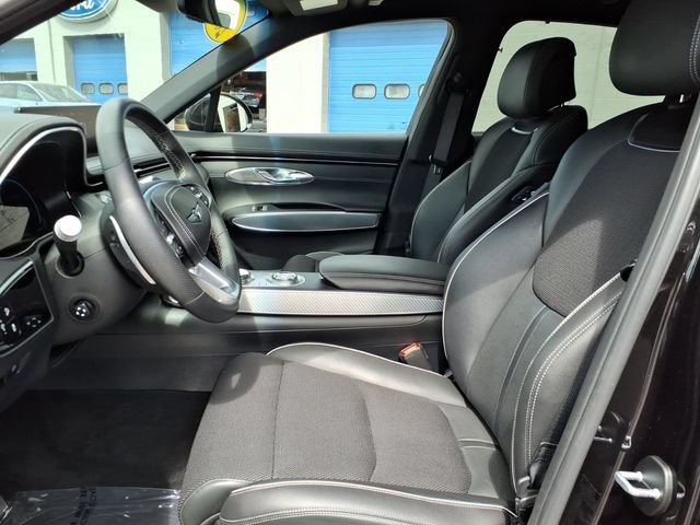 Used 2024 Genesis GV70 2.5T w/ Sport Prestige Package AWD/4WD image 9