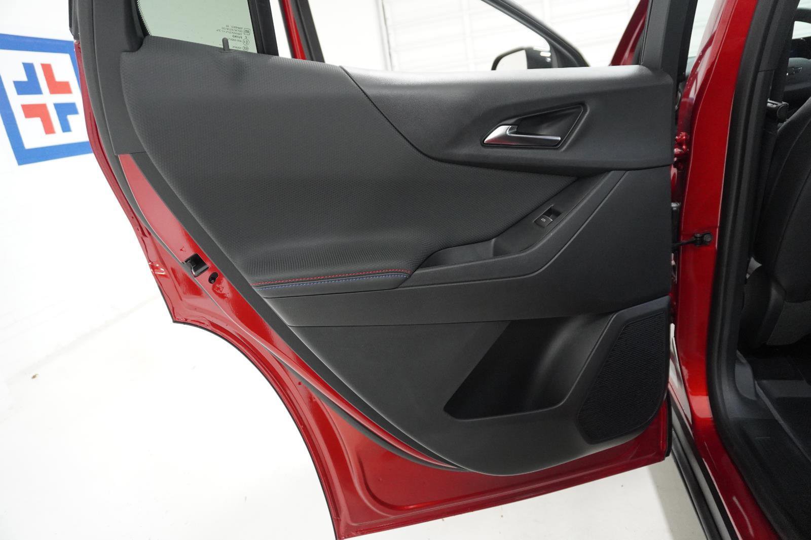 New 2026 Chevrolet Equinox RS w/ Convenience Package III image 37