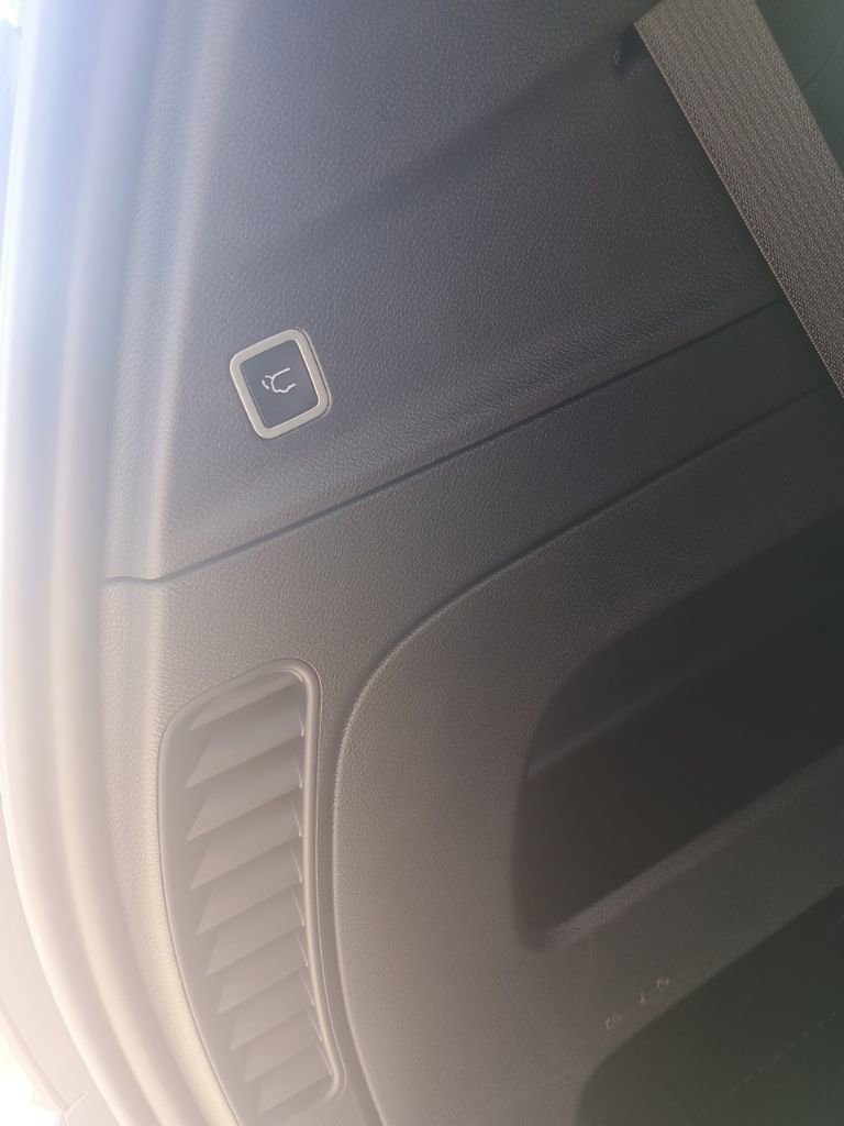 New 2025 Chrysler Pacifica Select image 28