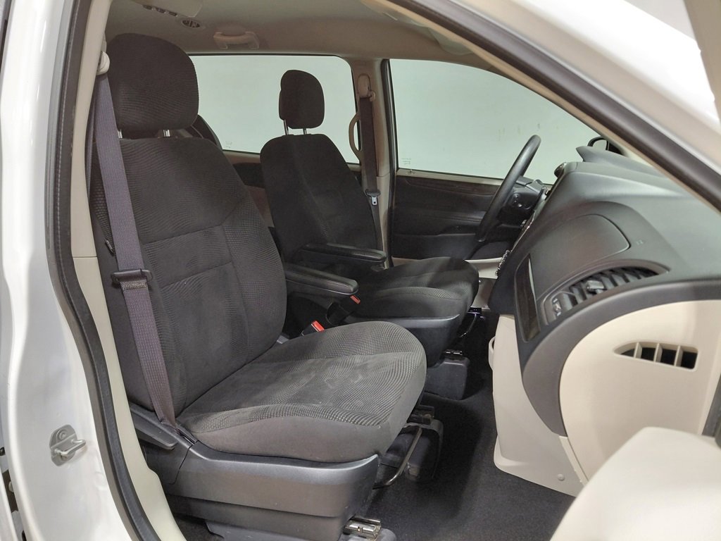 Certified 2020 Dodge Grand Caravan SE w/ UConnect Hands-Free Group image 22