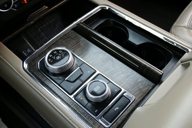 Used 2021 Ford Expedition Max Limited image 27