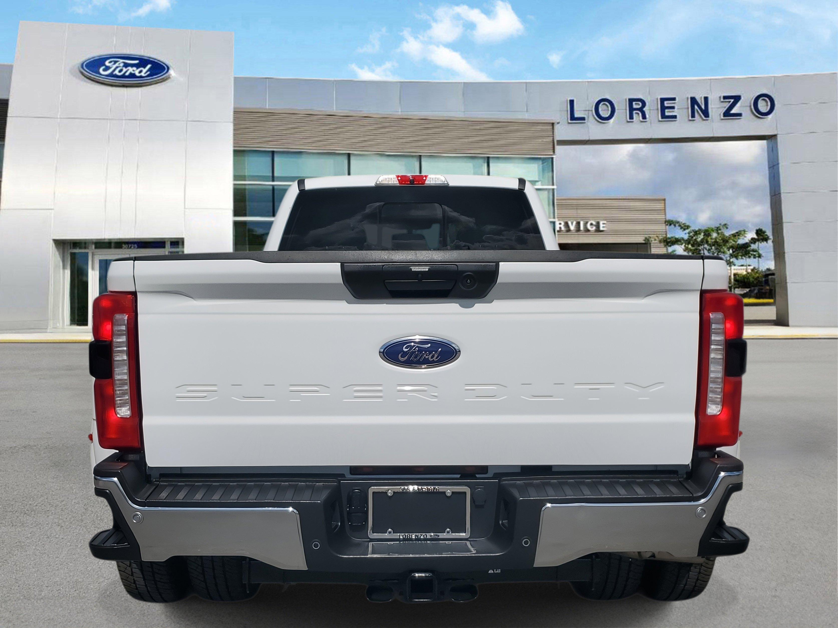 Used 2025 Ford F350 XL w/ 360-Degree Camera Package image 6