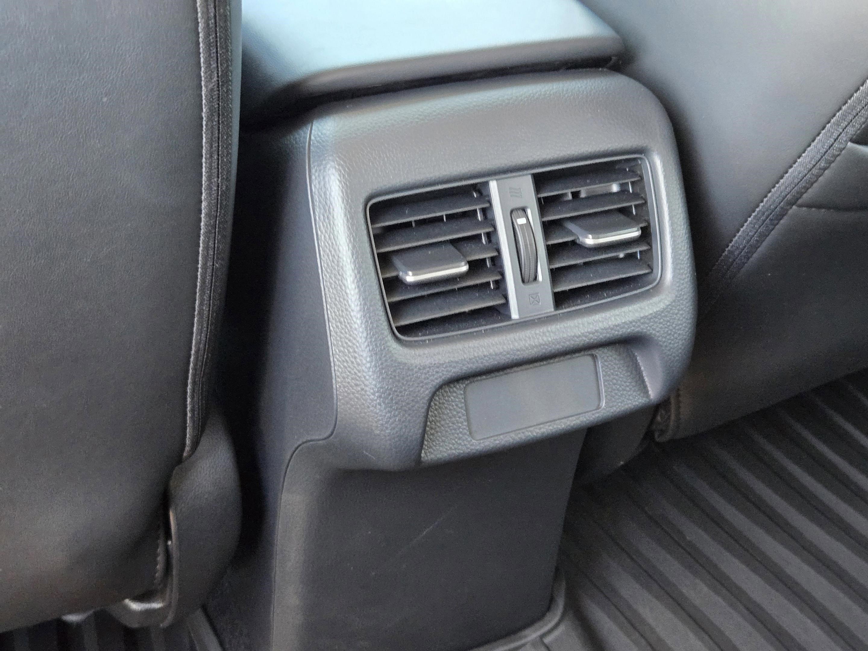 Certified 2025 Acura ADX Base image 28