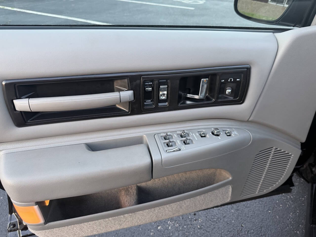 Used 1996 Chevrolet Impala SS RWD image 18
