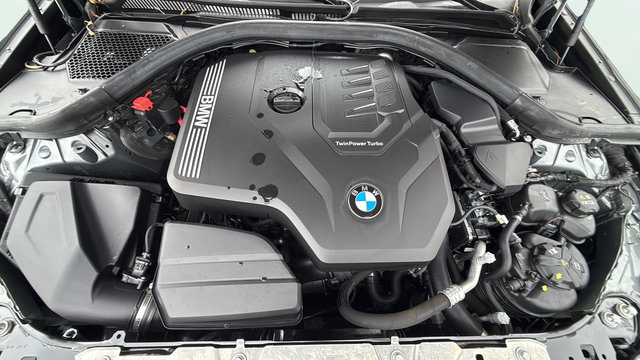 Used 2023 BMW 330i Sedan w/ Premium Package RWD image 28