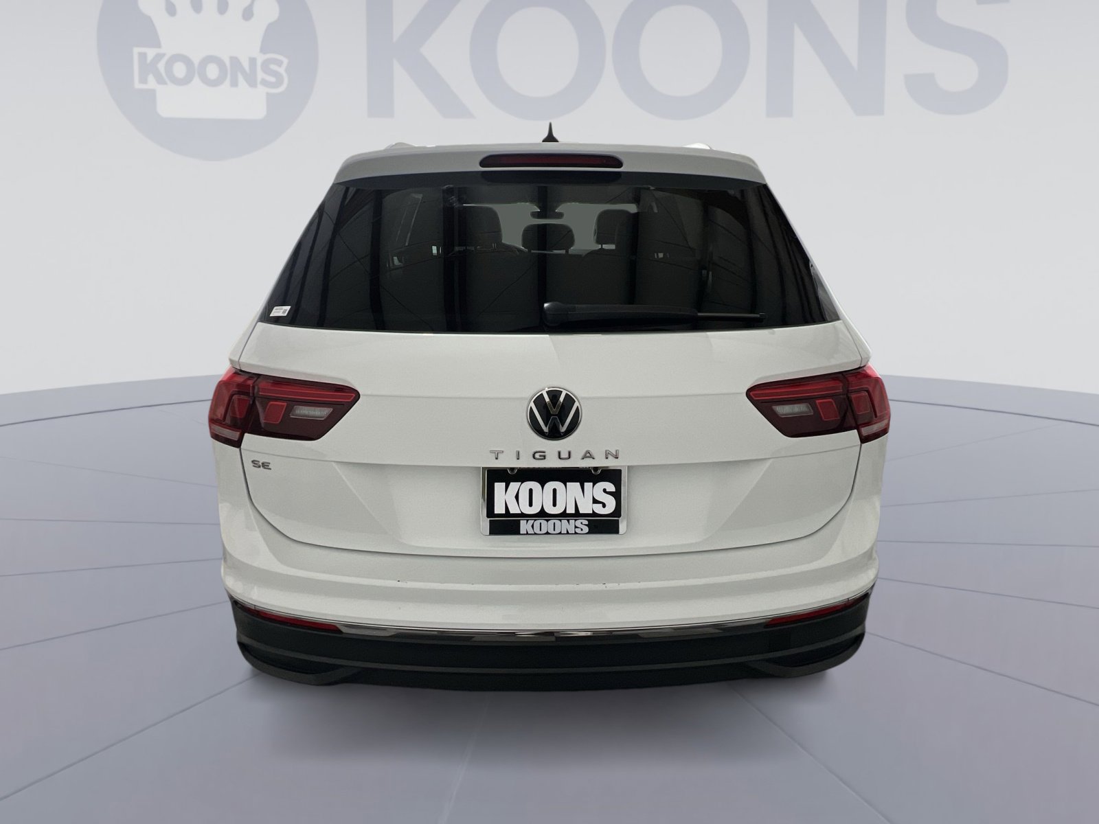 Used 2024 Volkswagen Tiguan SE FWD image 5