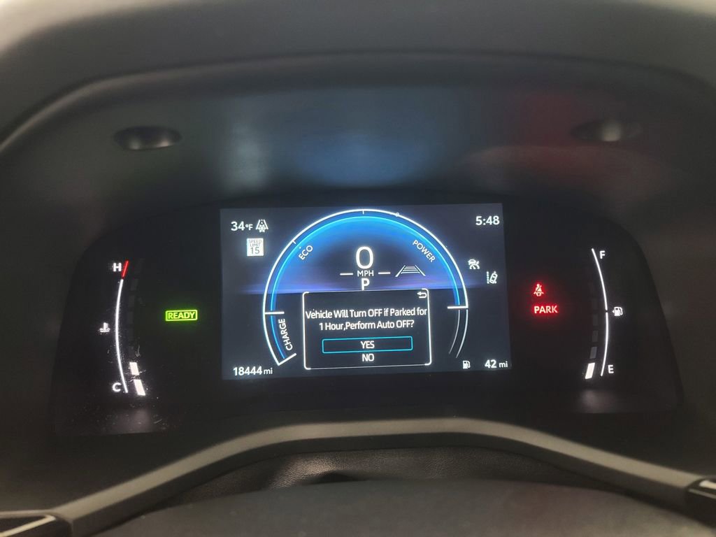 Used 2025 Toyota Camry SE image 29