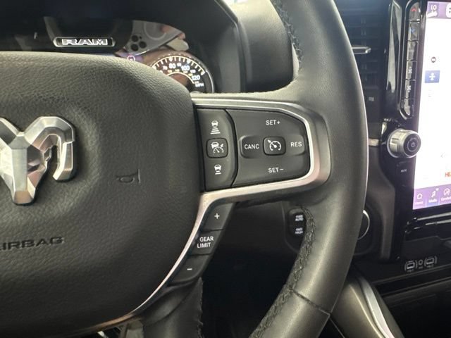 Used 2025 RAM 1500 Big Horn AWD/4WD image 40