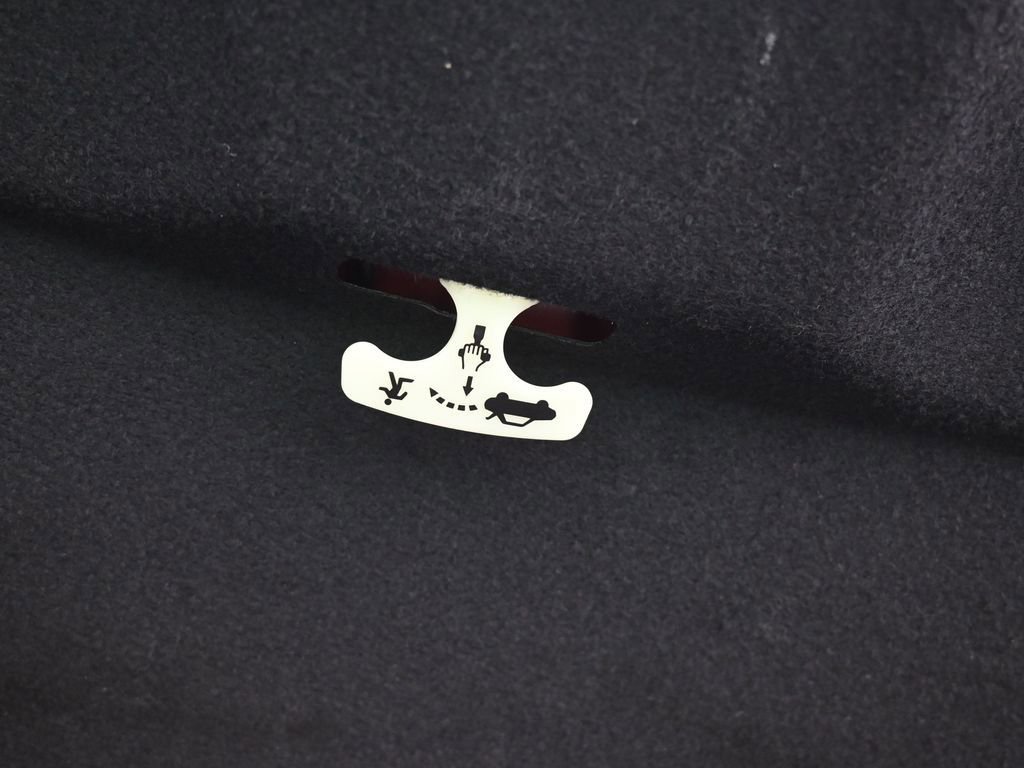 Used 2023 Toyota Corolla Hybrid Sedan image 34