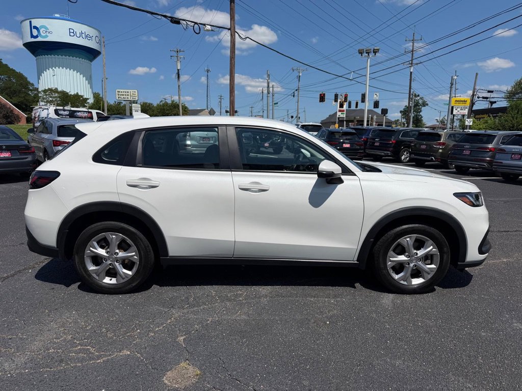 Used 2025 Honda HR-V LX image 5