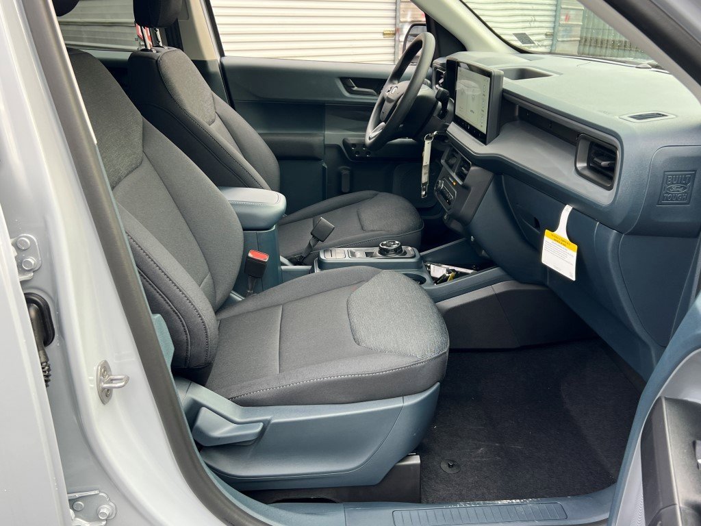 New 2025 Ford Maverick XL w/ Equipment Group 101A image 8
