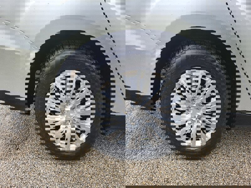 Used 2017 Ford Focus S image 31