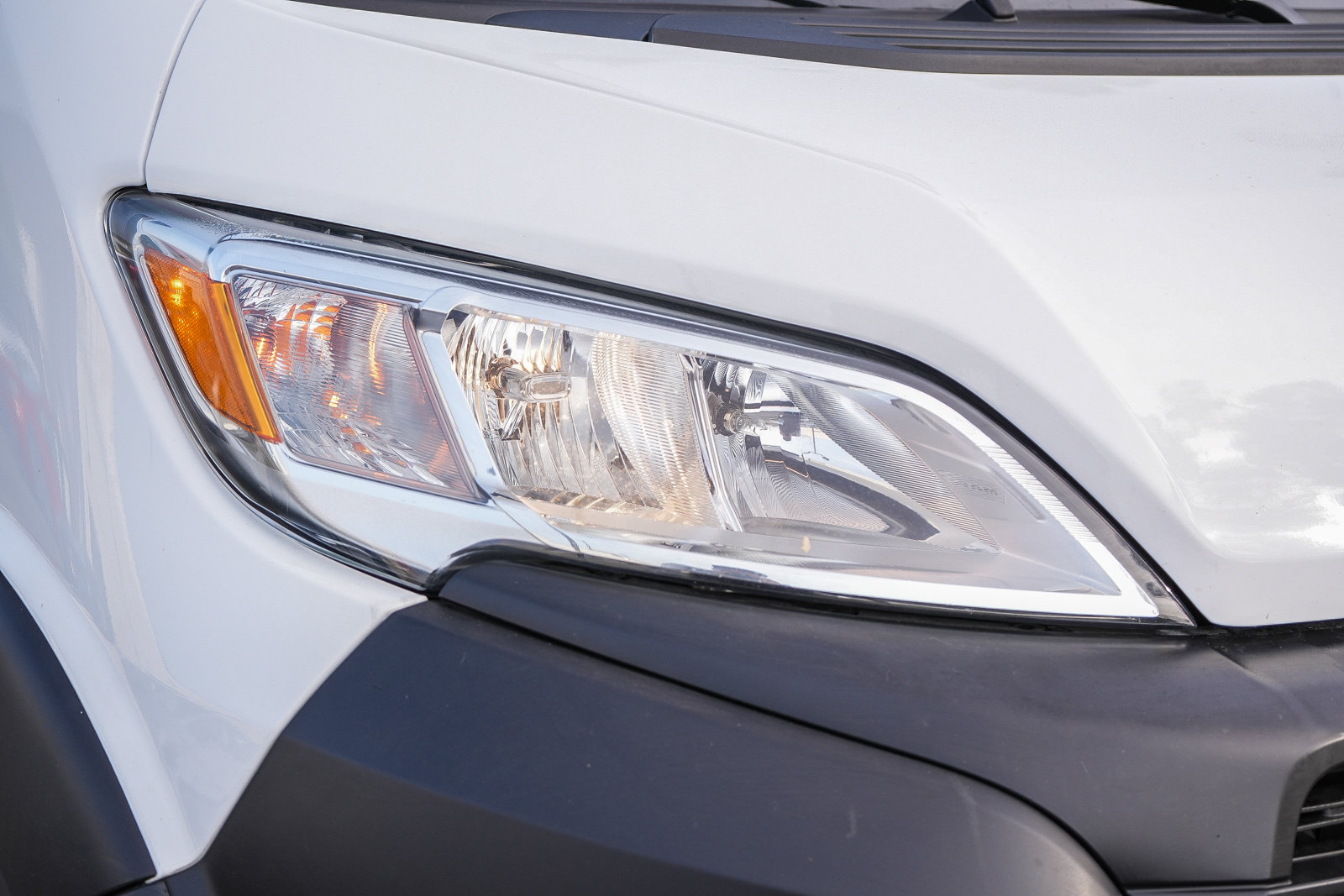 Used 2023 RAM ProMaster 2500 image 4