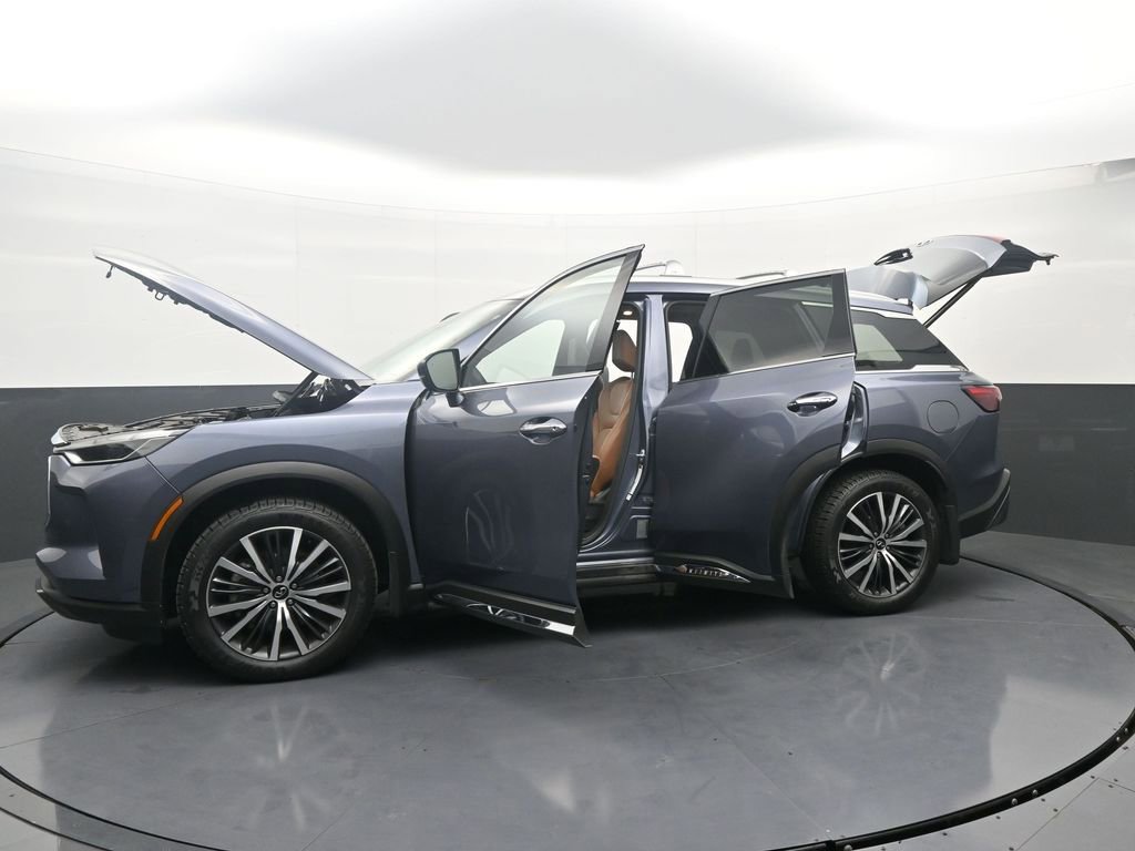 Used 2025 INFINITI QX60 Sensory w/ Vision Package image 43