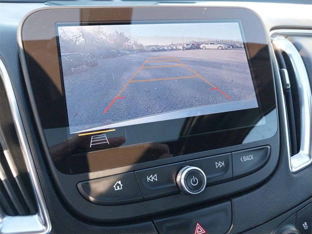 Used 2020 Chevrolet Malibu Premier image 17