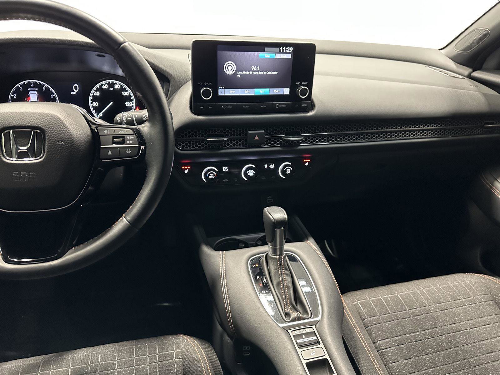 Used 2024 Honda HR-V Sport image 21