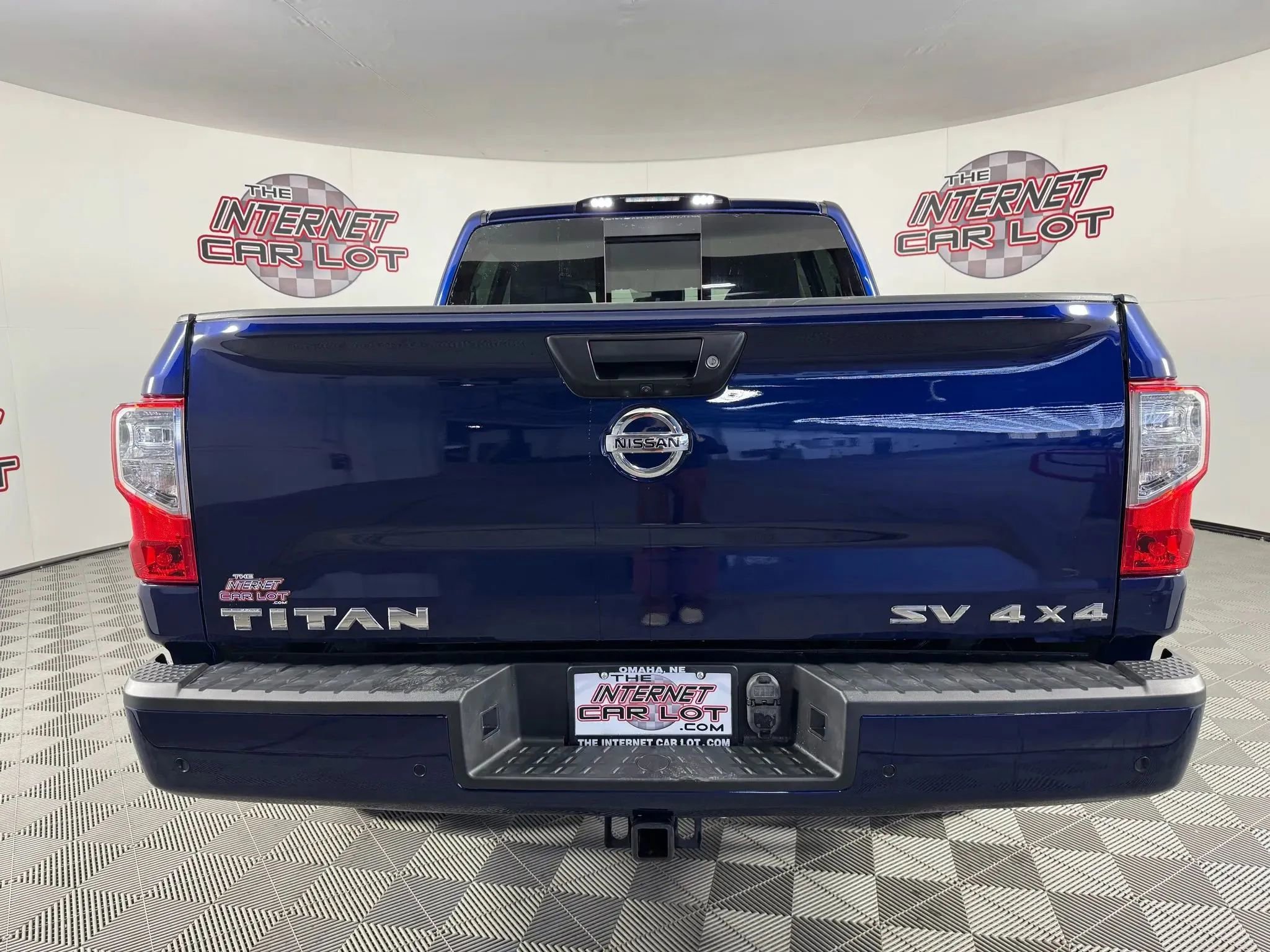 Used 2021 Nissan Titan SV w/ SV Convenience Package image 6