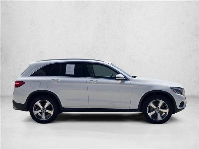 Used 2017 Mercedes-Benz GLC 300 image 4