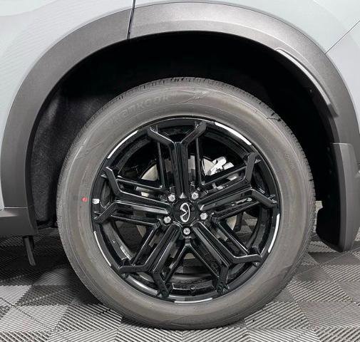 Certified 2026 INFINITI QX60 Sport w/ Dark Cargo Package image 11