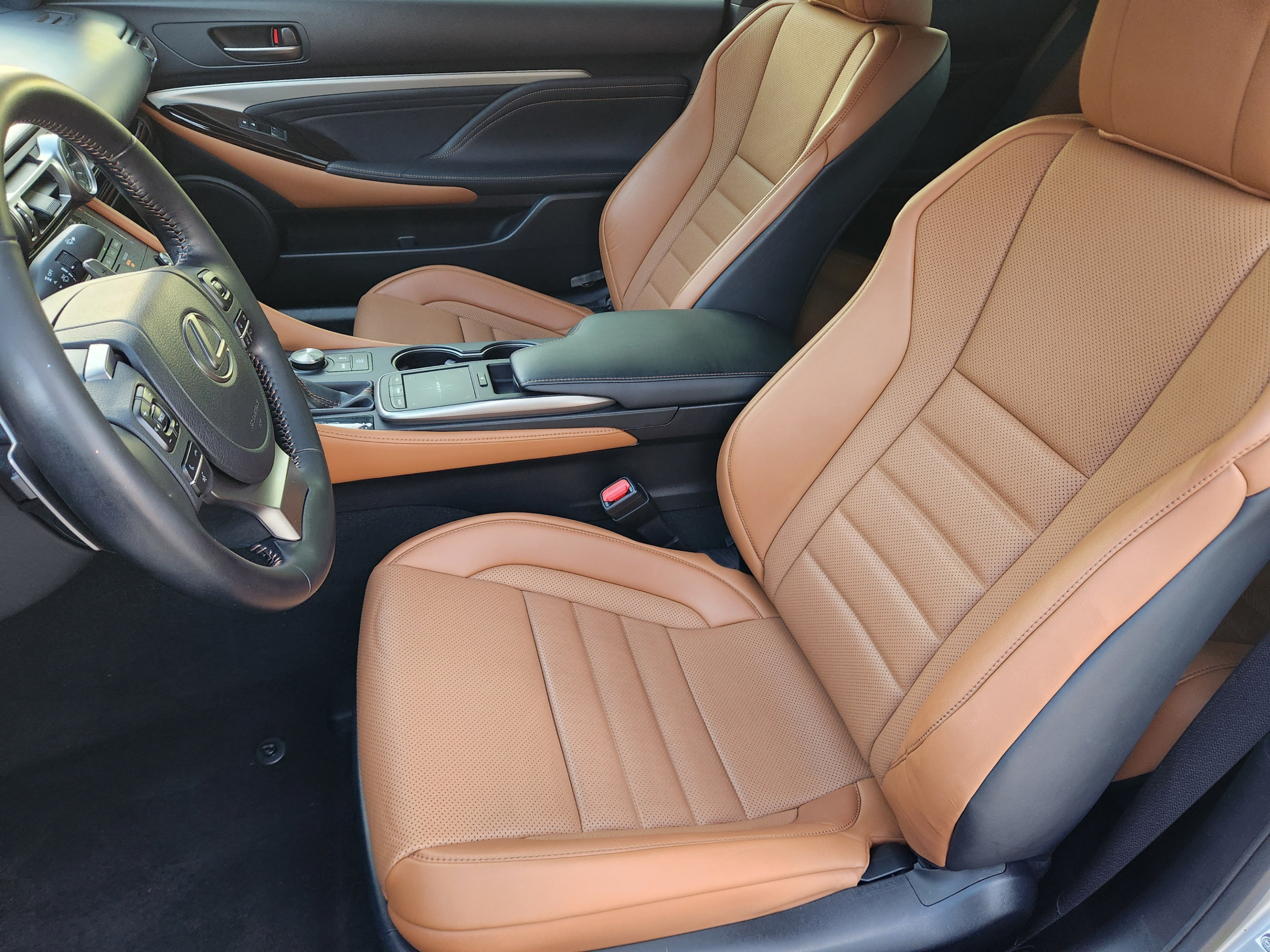 Certified 2021 Lexus RC 300 w/ Accessory Package 2 RWD image 6