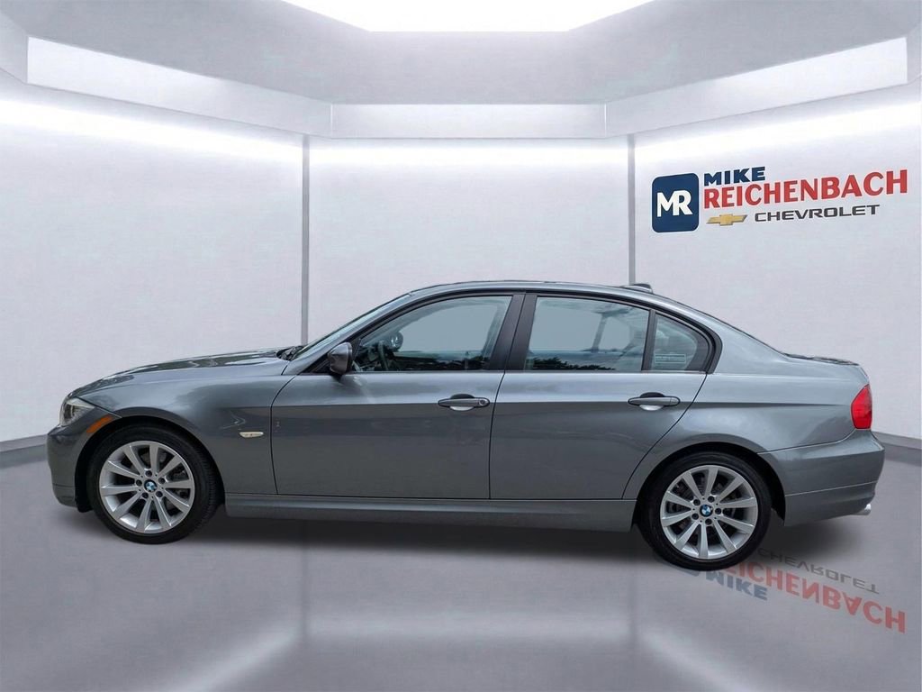 Used 2011 BMW 328i Sedan RWD image 7