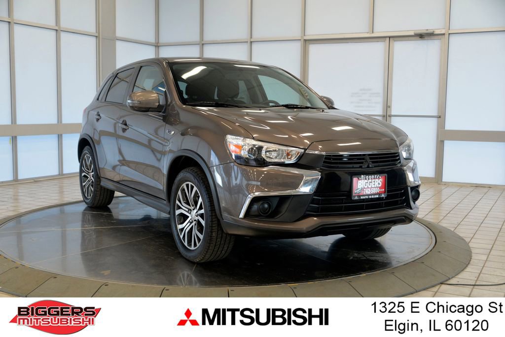 Used 2017 Mitsubishi Outlander Sport ES image 1