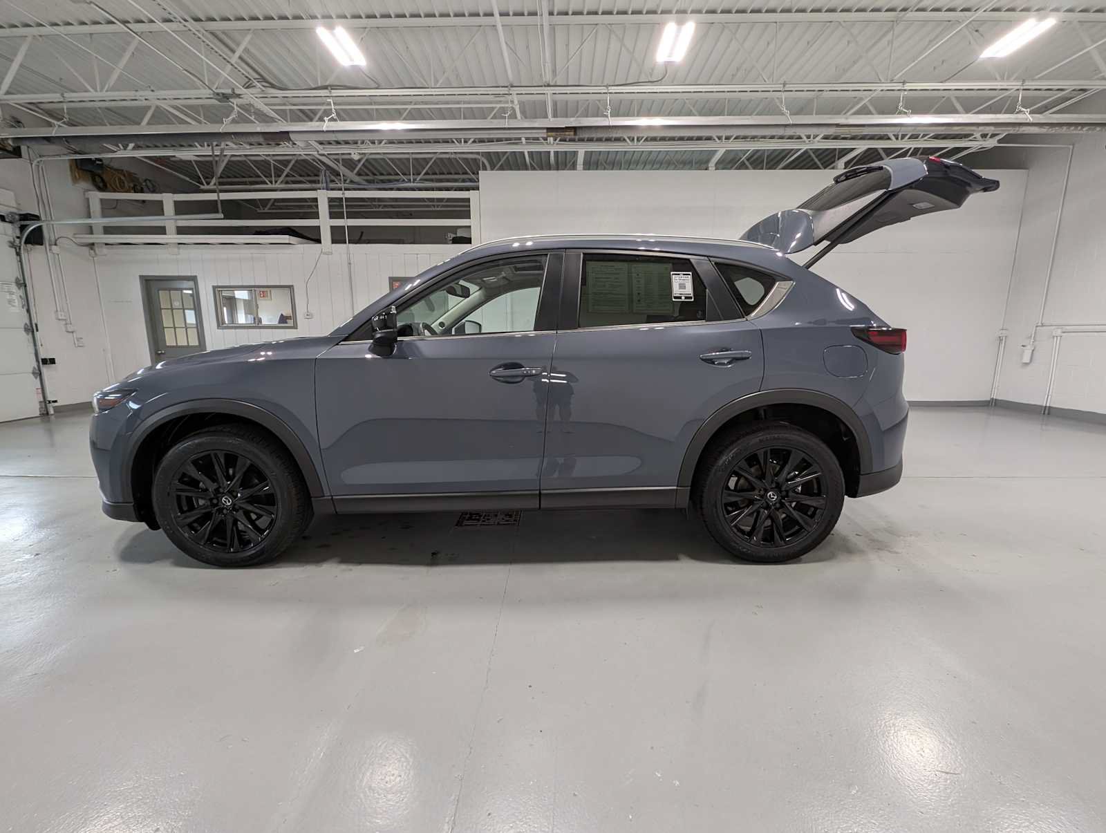 Certified 2023 MAZDA CX-5 Carbon Edition AWD/4WD image 12