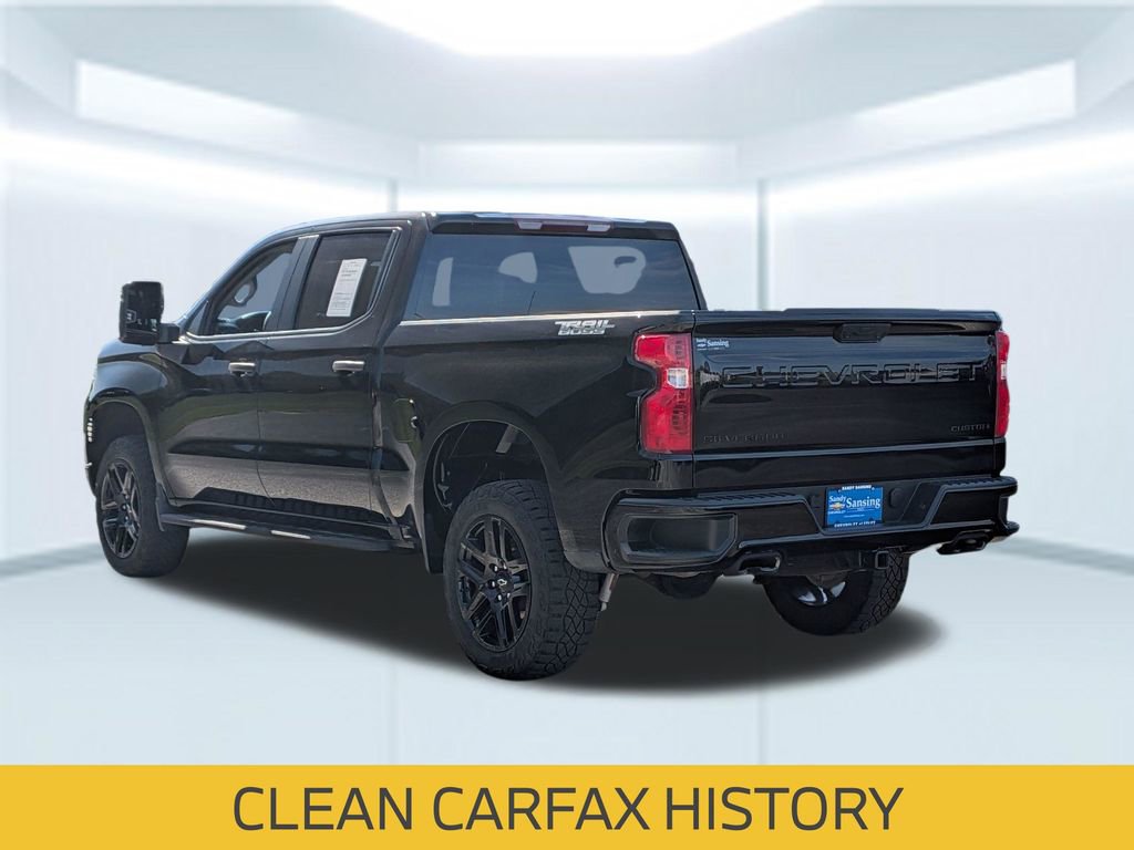 Used 2023 Chevrolet Silverado 1500 Custom Trail Boss w/ Midnight Edition image 2