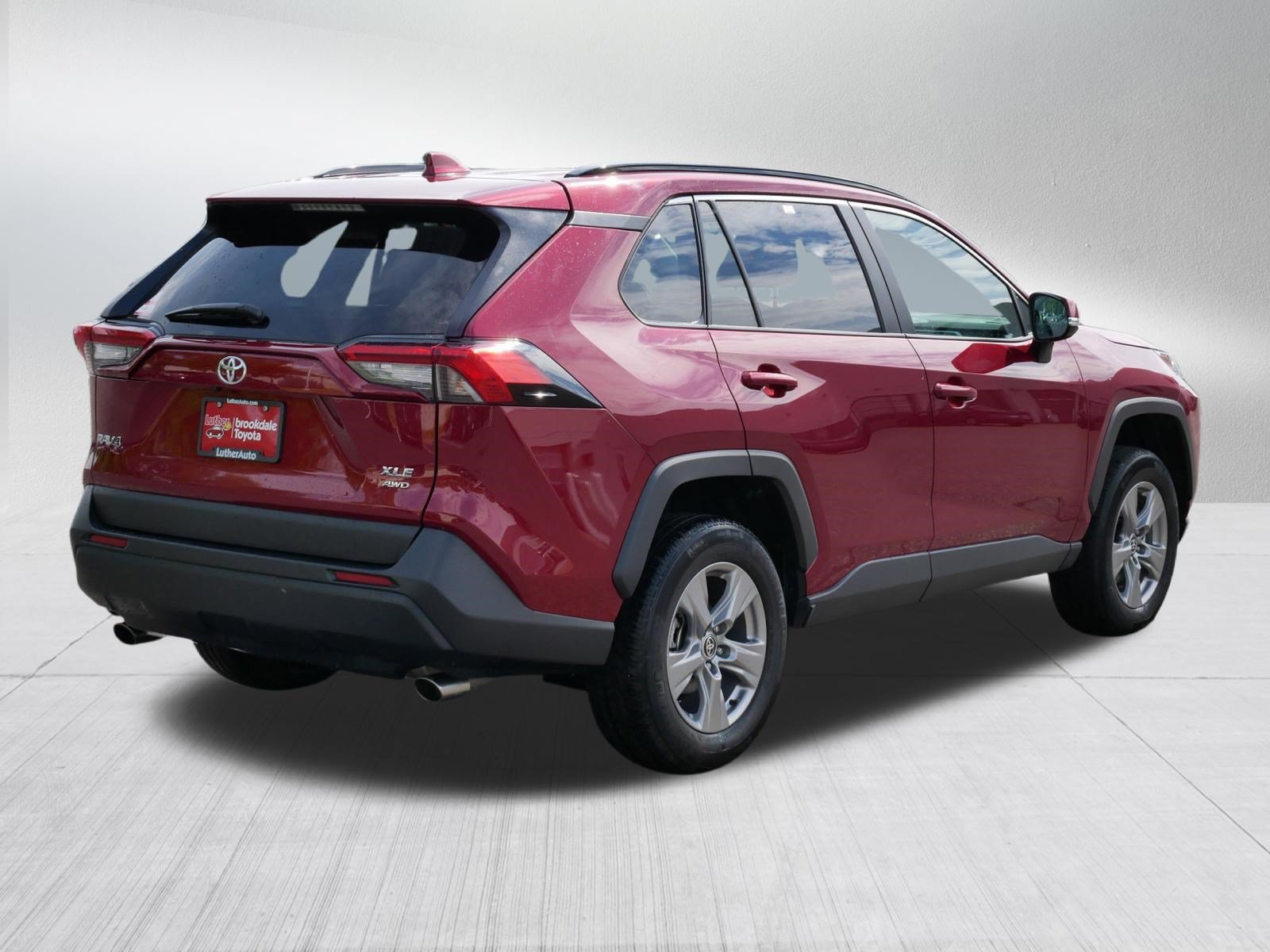 Certified 2025 Toyota RAV4 XLE AWD/4WD image 7