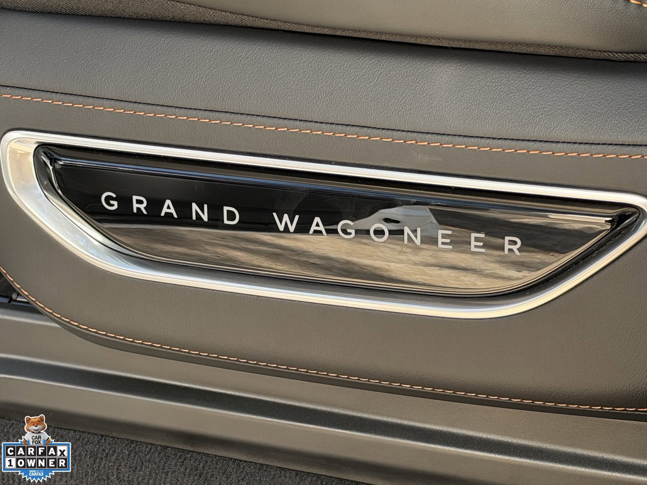 Used 2024 Jeep Grand Wagoneer Series III w/ Rear Seat Video Group 1 AWD/4WD image 26