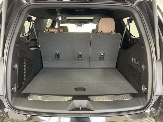 New 2026 Chevrolet Suburban High Country w/ Sun And Tow Package image 25