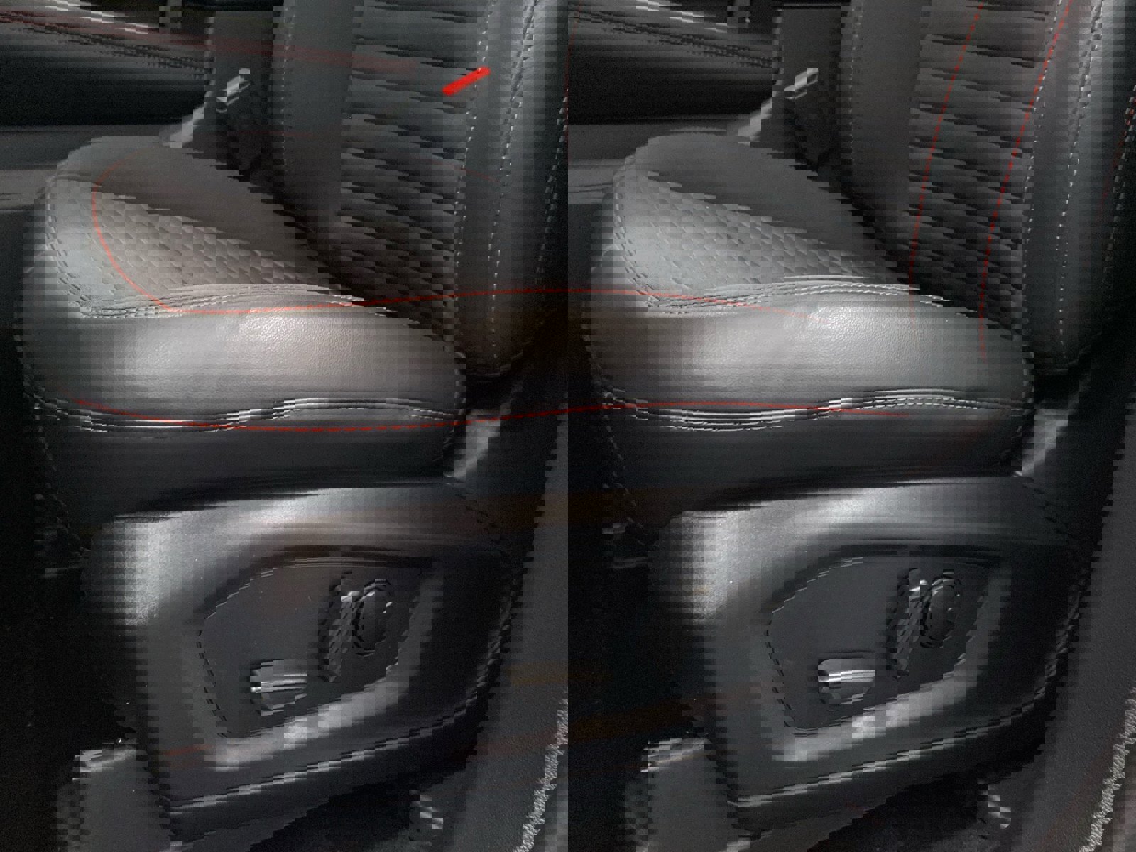 New 2026 Ford Explorer ST-Line image 47