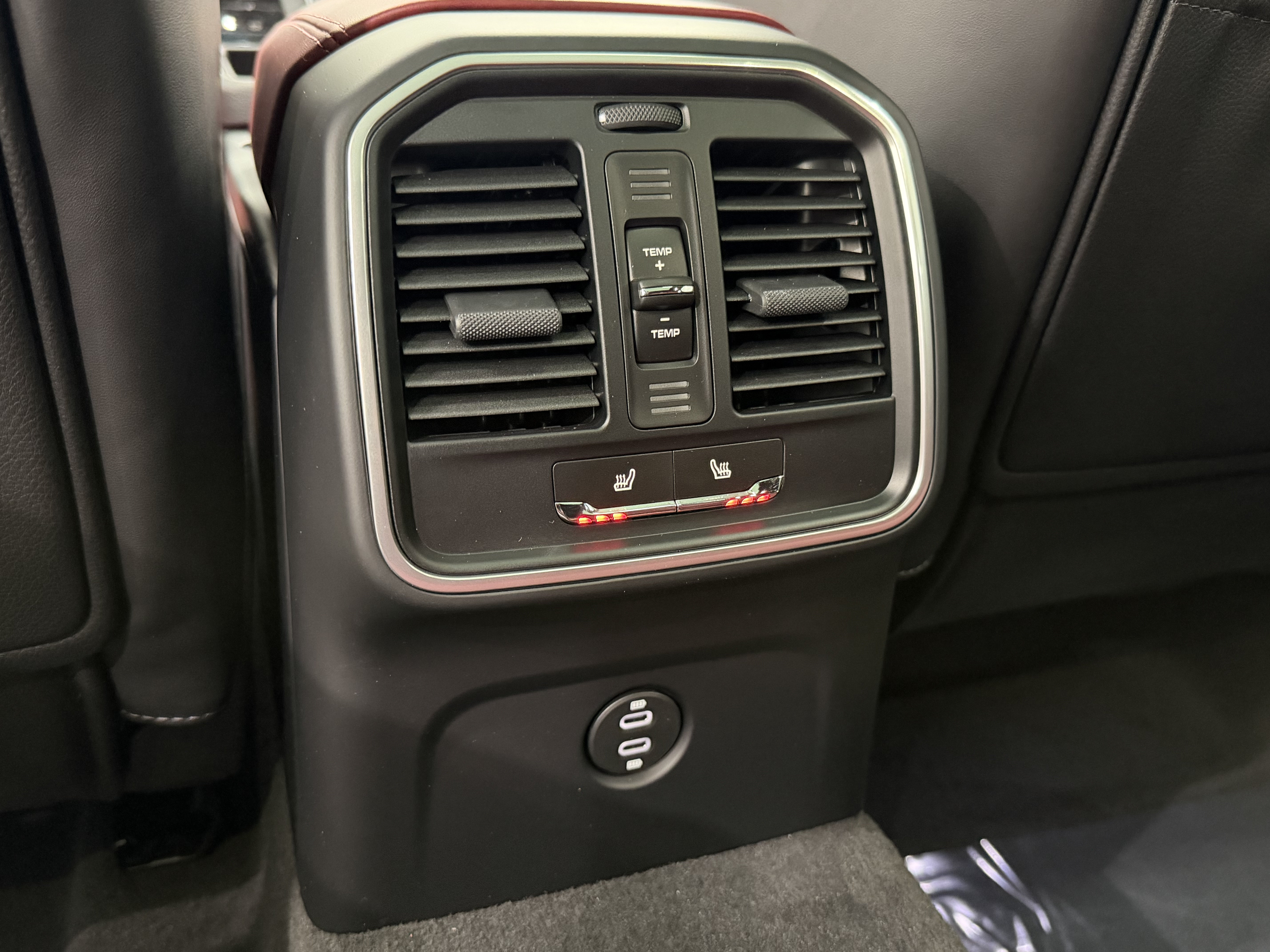 New 2026 Porsche Macan S AWD/4WD image 21