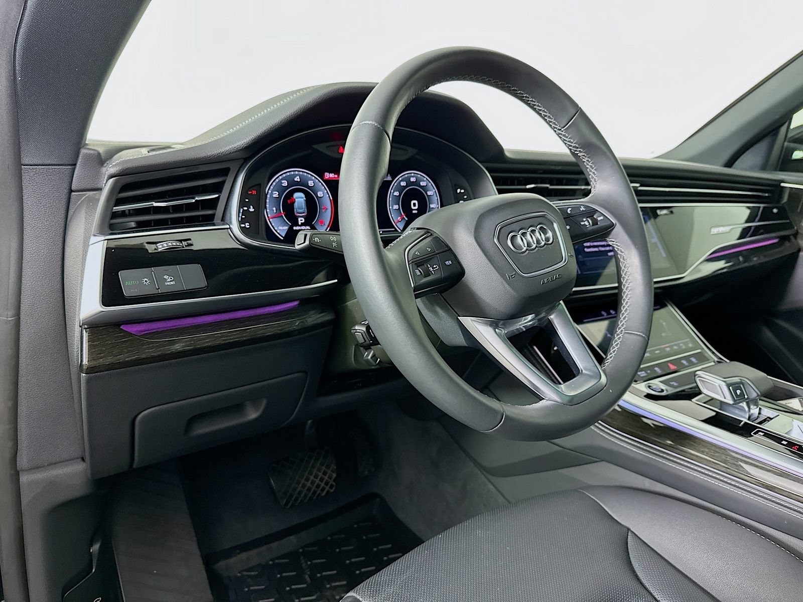 Used 2025 Audi Q8 Premium Plus w/ Premium Plus Package AWD/4WD image 9