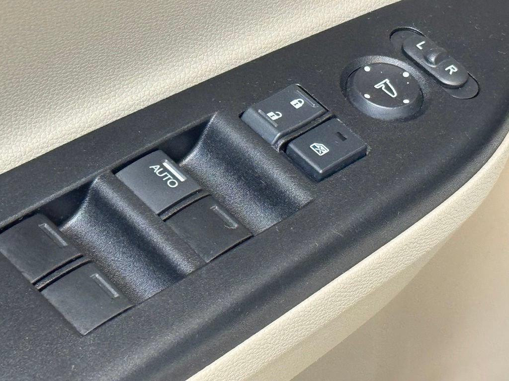 Used 2014 Honda Accord LX image 11