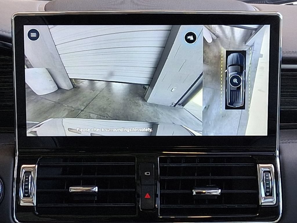 Used 2023 Lincoln Navigator L Black Label AWD/4WD image 16