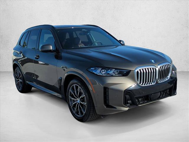 New 2026 BMW X5 xDrive50e image 7