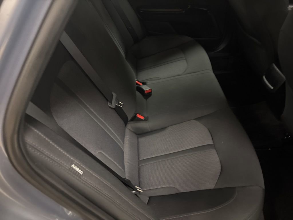 Used 2021 Kia K5 LX image 18