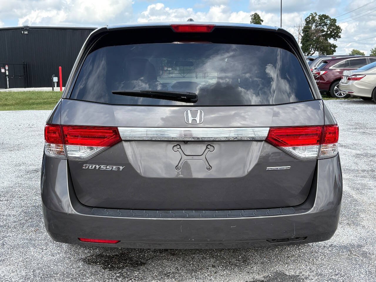Used 2016 Honda Odyssey SE image 14