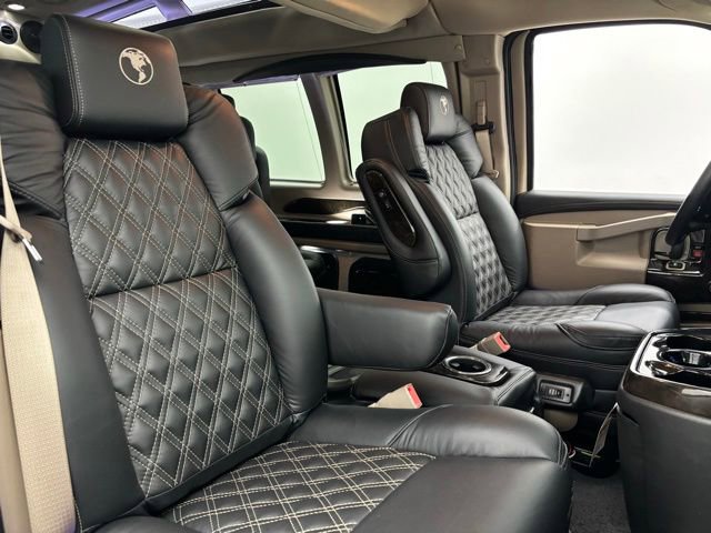 New 2026 GMC Savana 2500 w/ Driver Convenience Package RWD image 25