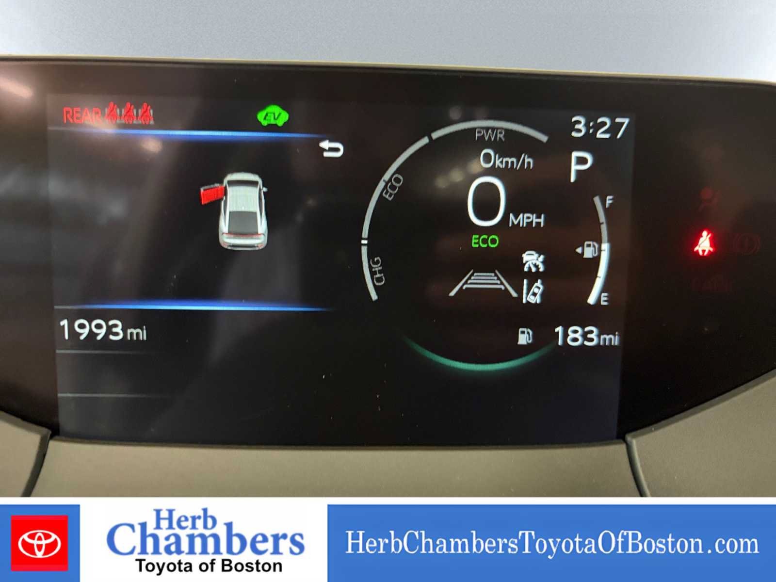 Used 2025 Toyota Prius XLE AWD/4WD image 11