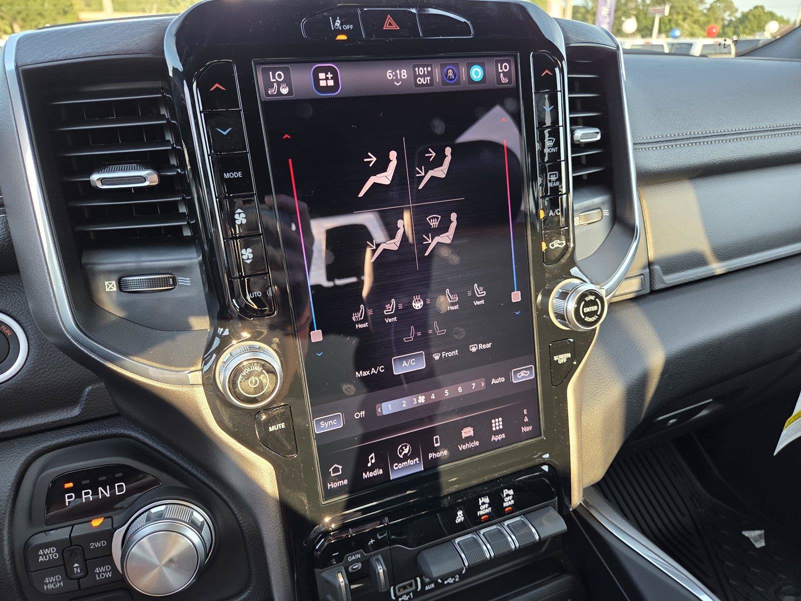 New 2027 RAM 1500 Laramie w/ Night Edition AWD/4WD image 10