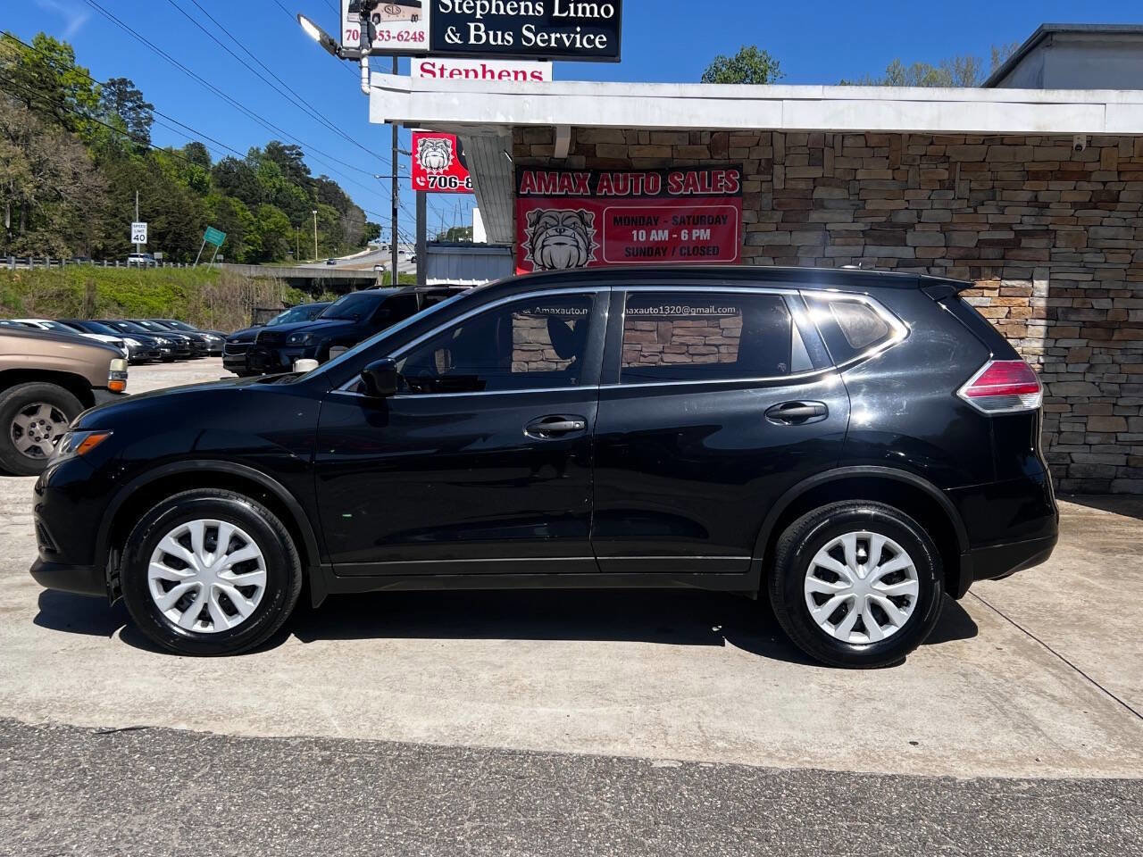 Used 2016 Nissan Rogue S image 3
