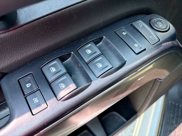 Used 2018 Chevrolet Silverado 1500 LT w/ All Star Edition RWD image 13