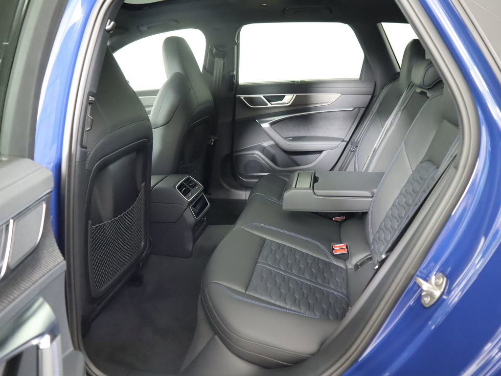 New 2025 Audi RS 6 performance image 23