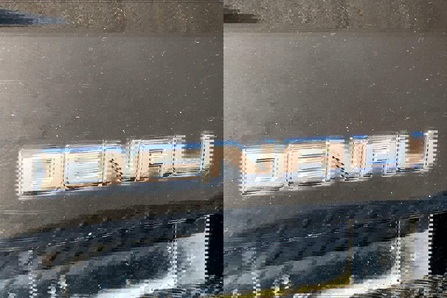 Used 2018 GMC Sierra 2500 Denali w/ Duramax Plus Package image 9