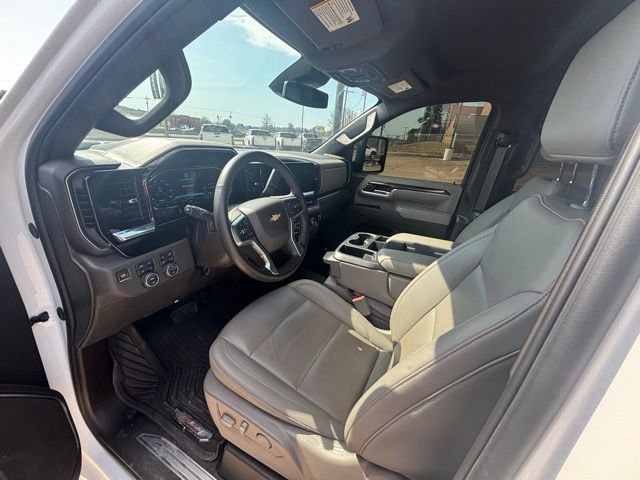 Used 2024 Chevrolet Silverado 2500 LT w/ All Star Edition image 15