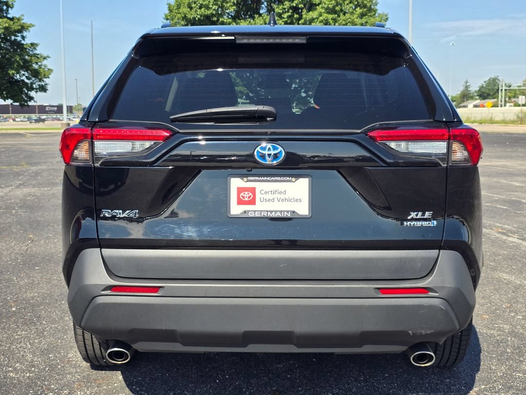 Certified 2022 Toyota RAV4 XLE w/ Convenience Package AWD/4WD image 15