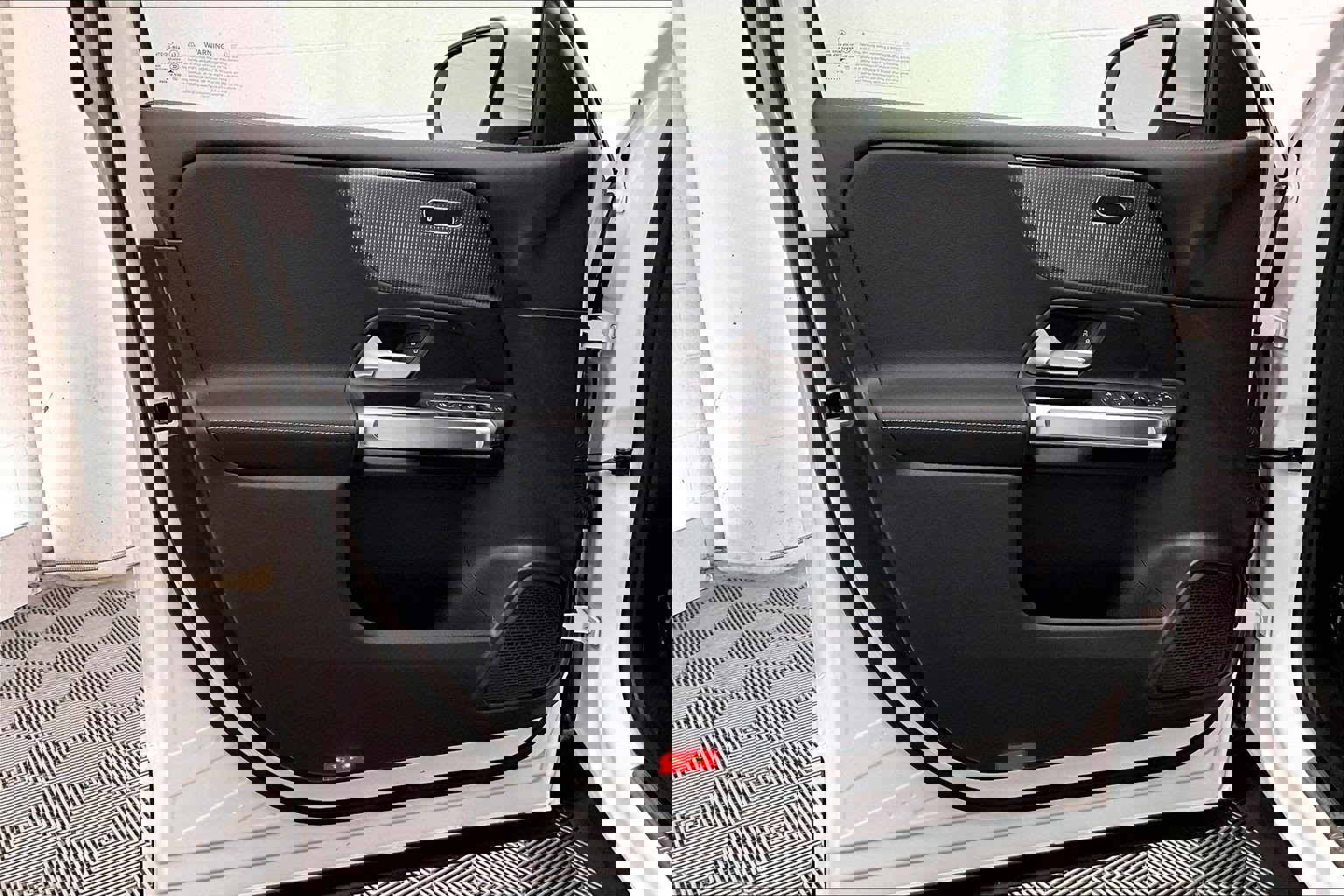 Certified 2022 Mercedes-Benz GLB 250 image 23